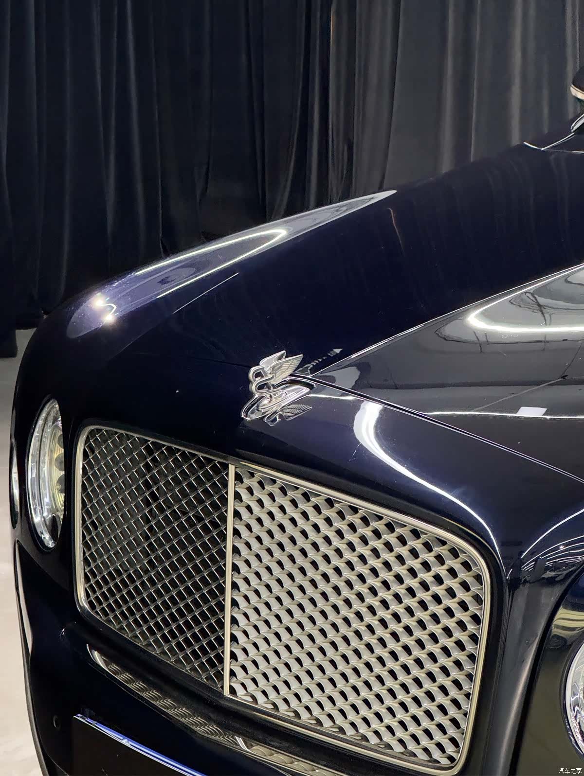 Bentley Mulsanne, 2012 4