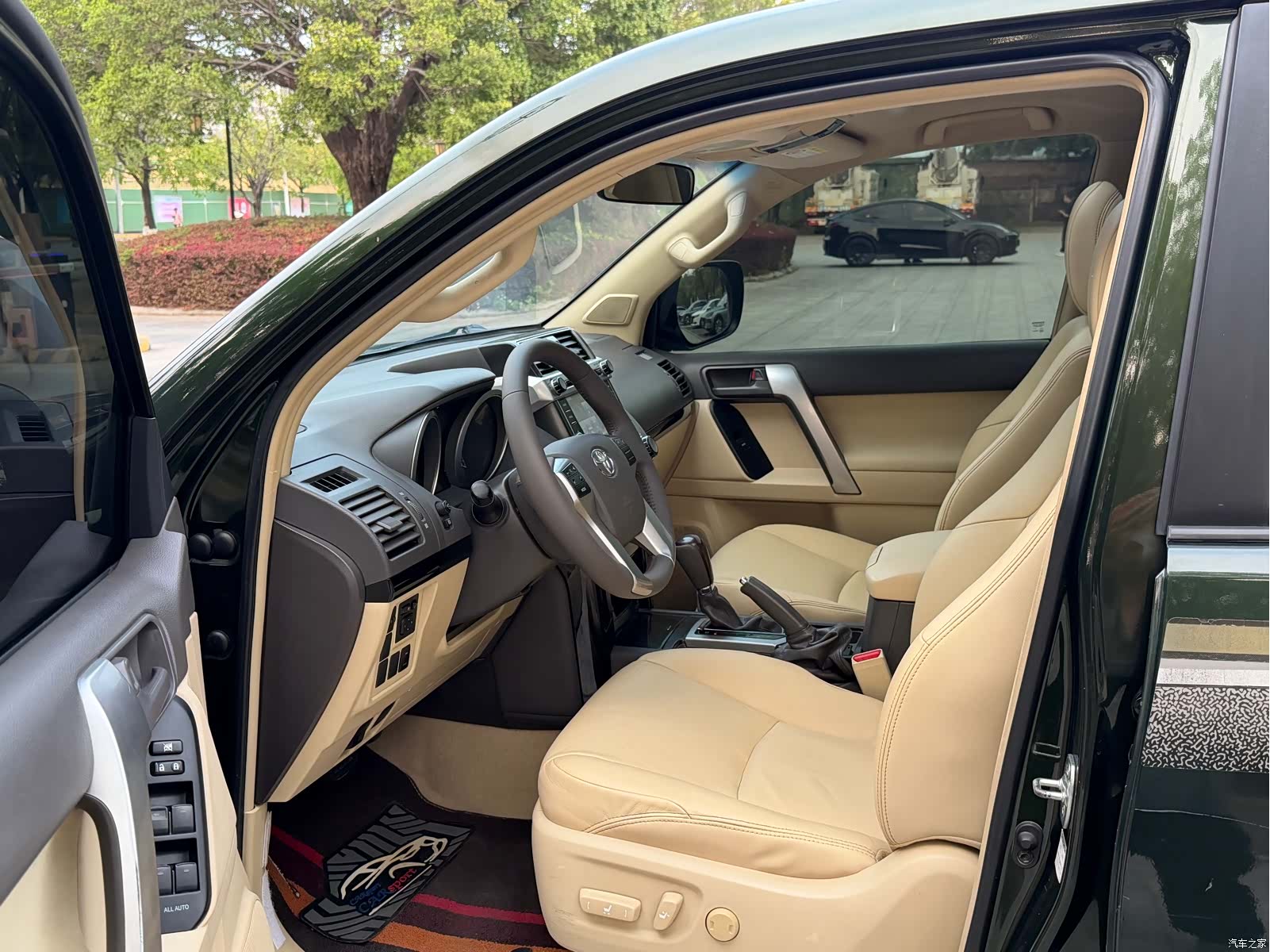 Toyota Prado, 2015 7