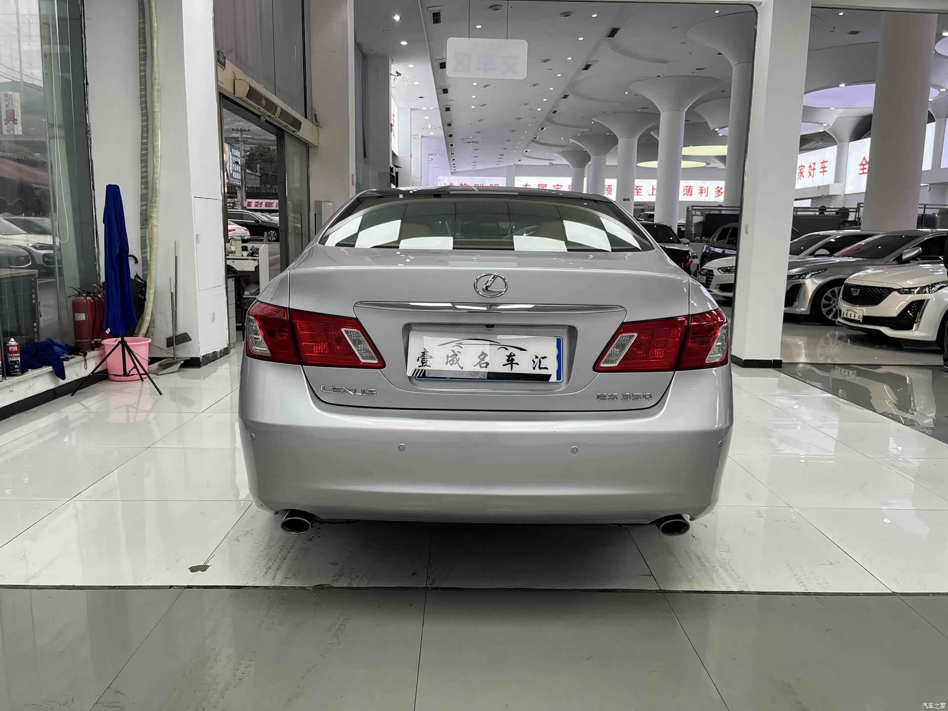 Lexus ES, 2009 6