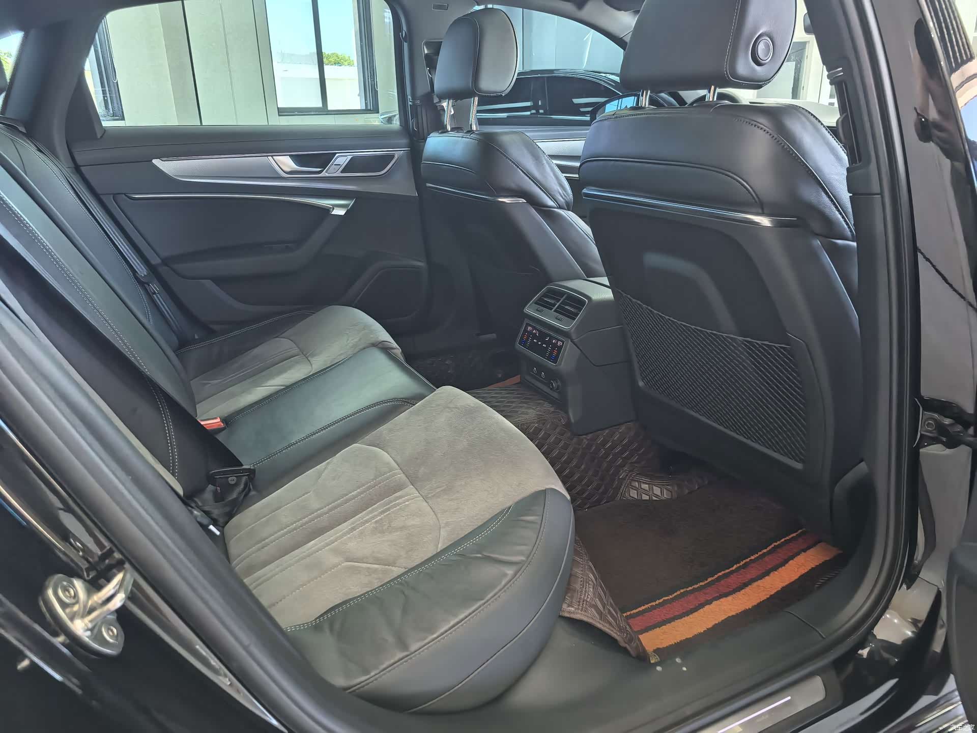 Audi A6L, 2023 15