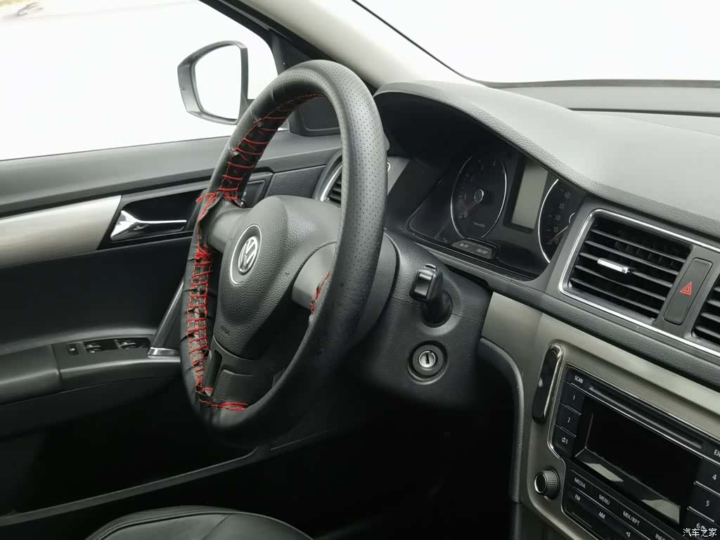 Volkswagen Lavida, 2015 22