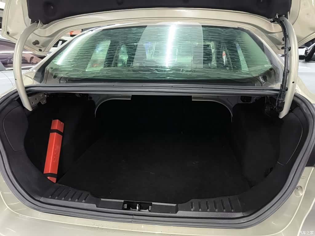 Ford Focus, 2016 19