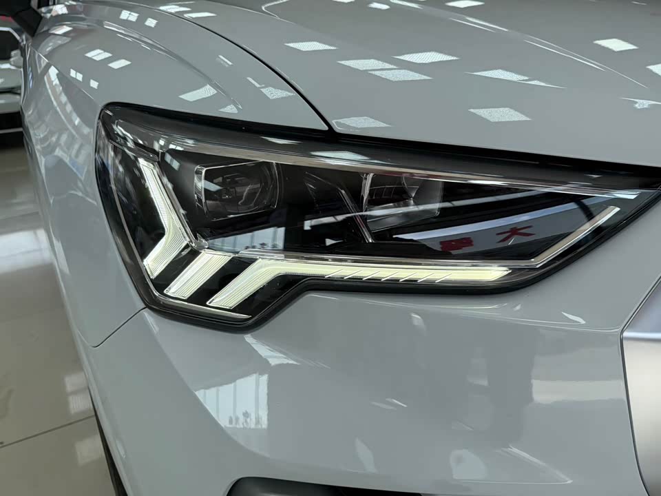 Audi Q3 Audi Q3