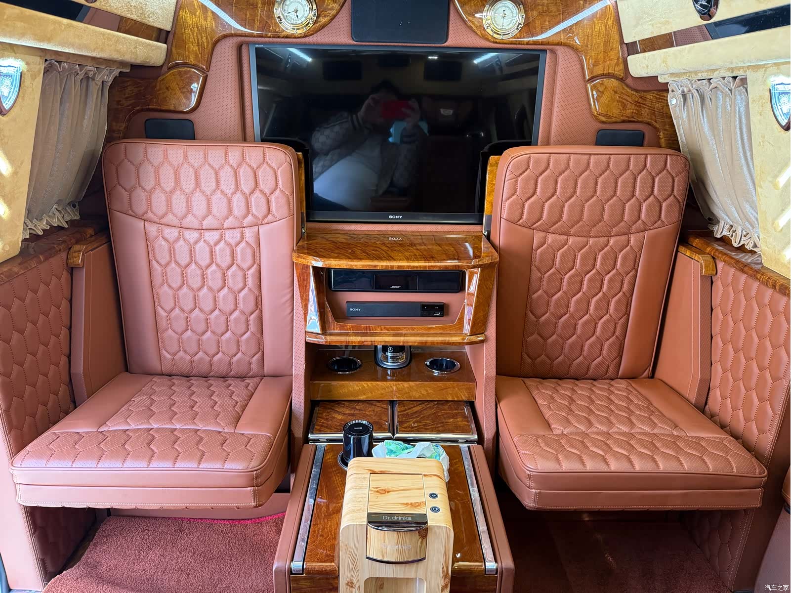 Cadillac Escalade, 2019 11