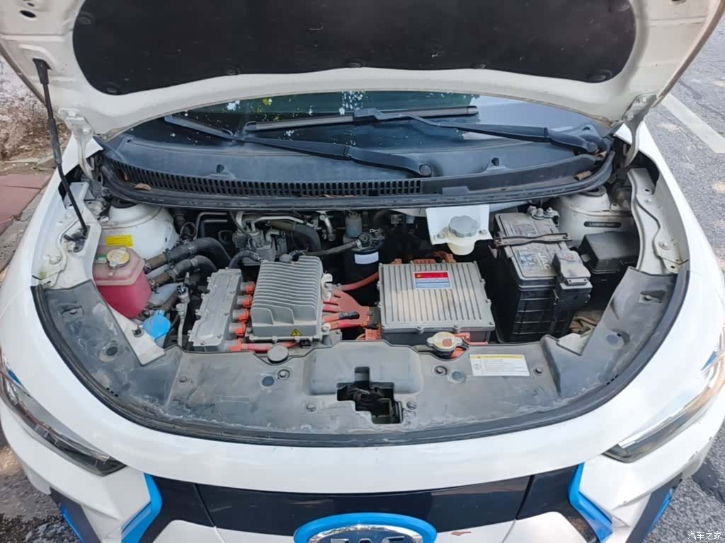 JAC iEV6E, 2019 20