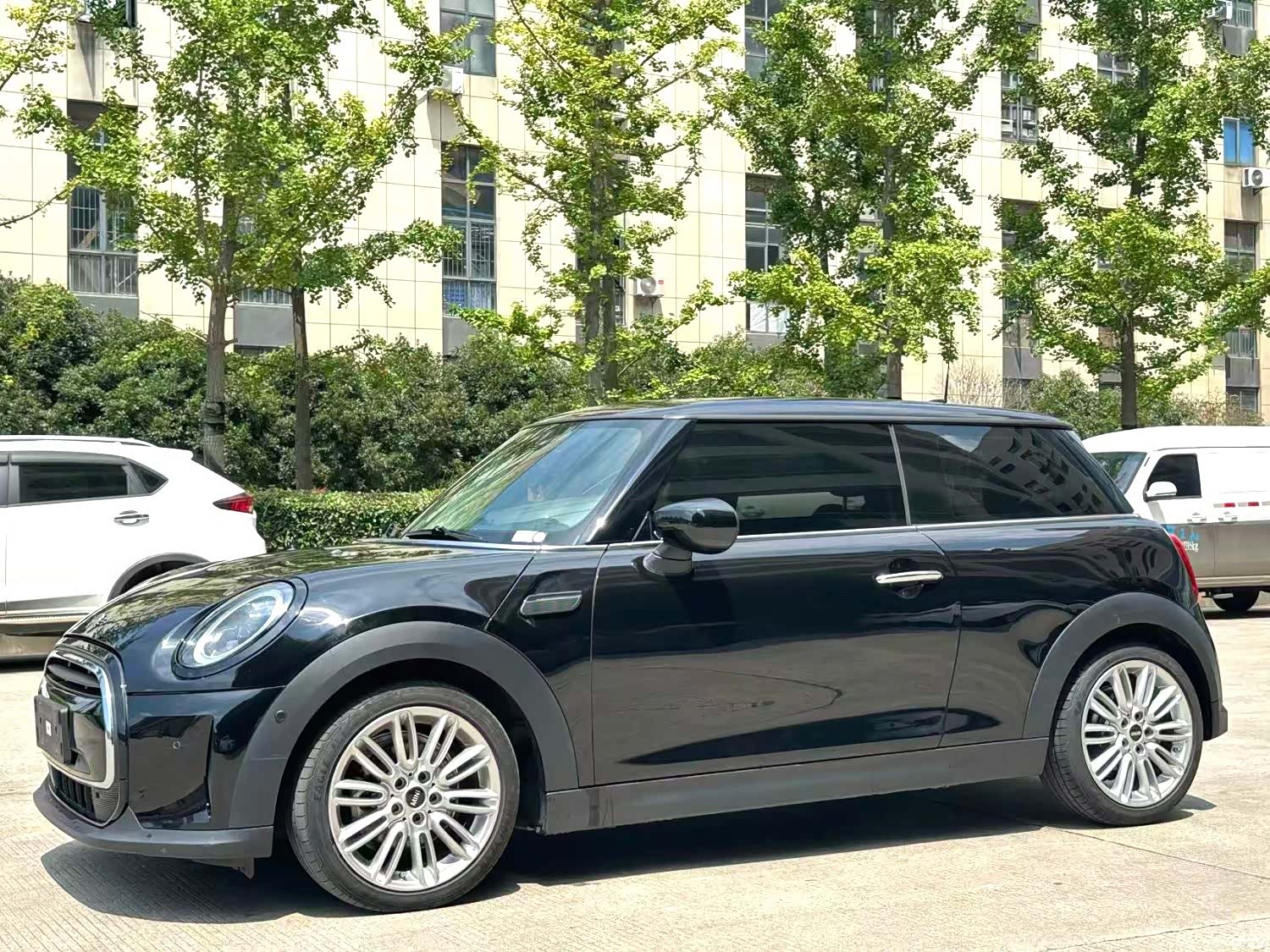 Mini Cooper, 2021 3
