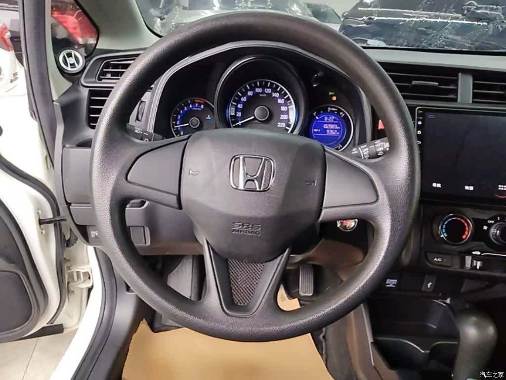 Honda Fit, 2018 11