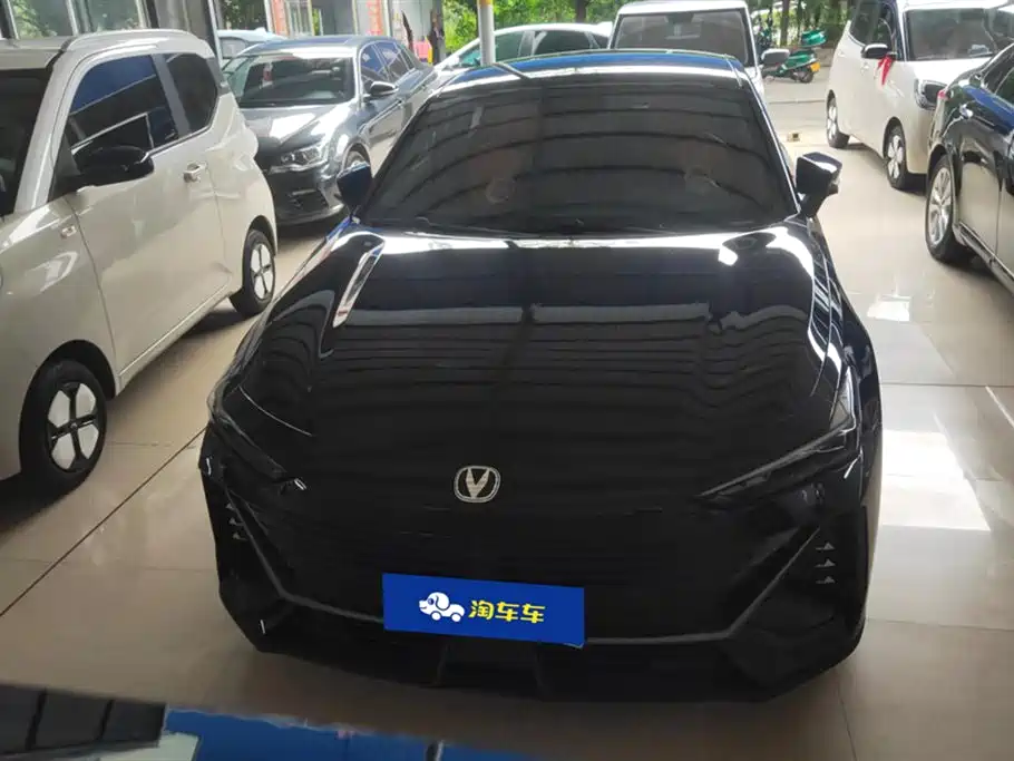 Changan UNI-V