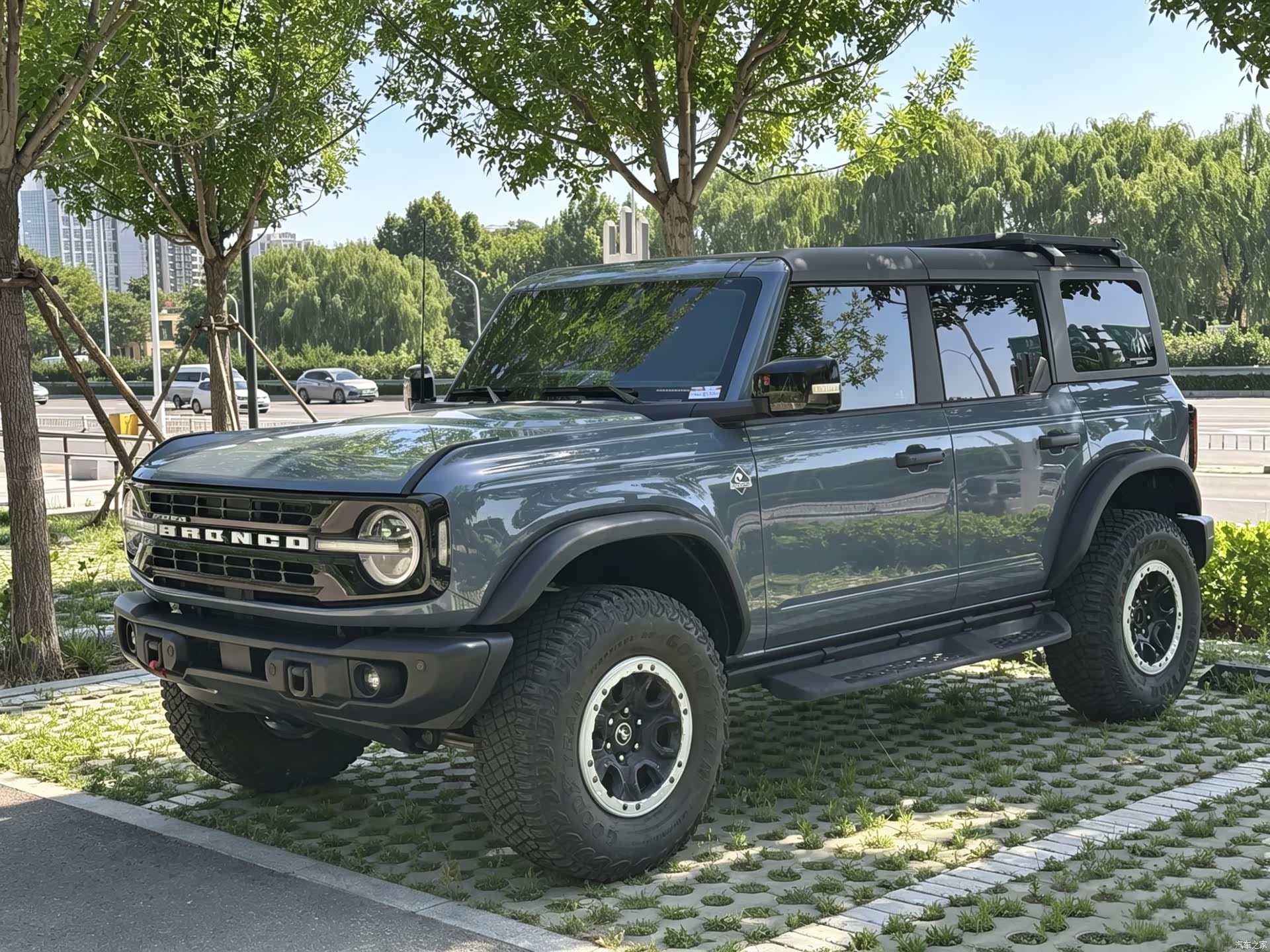 Ford Bronco