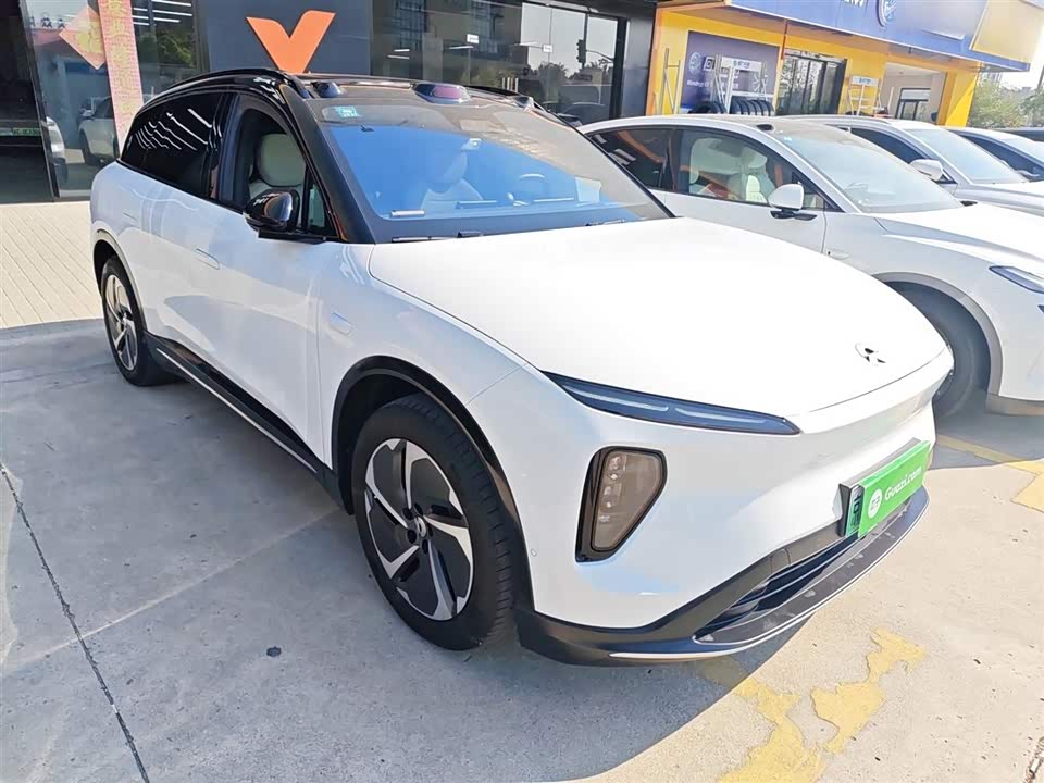 NIO ES6