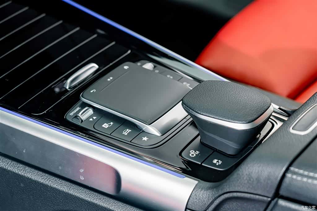 Mercedes-Benz GLB, 2023 14