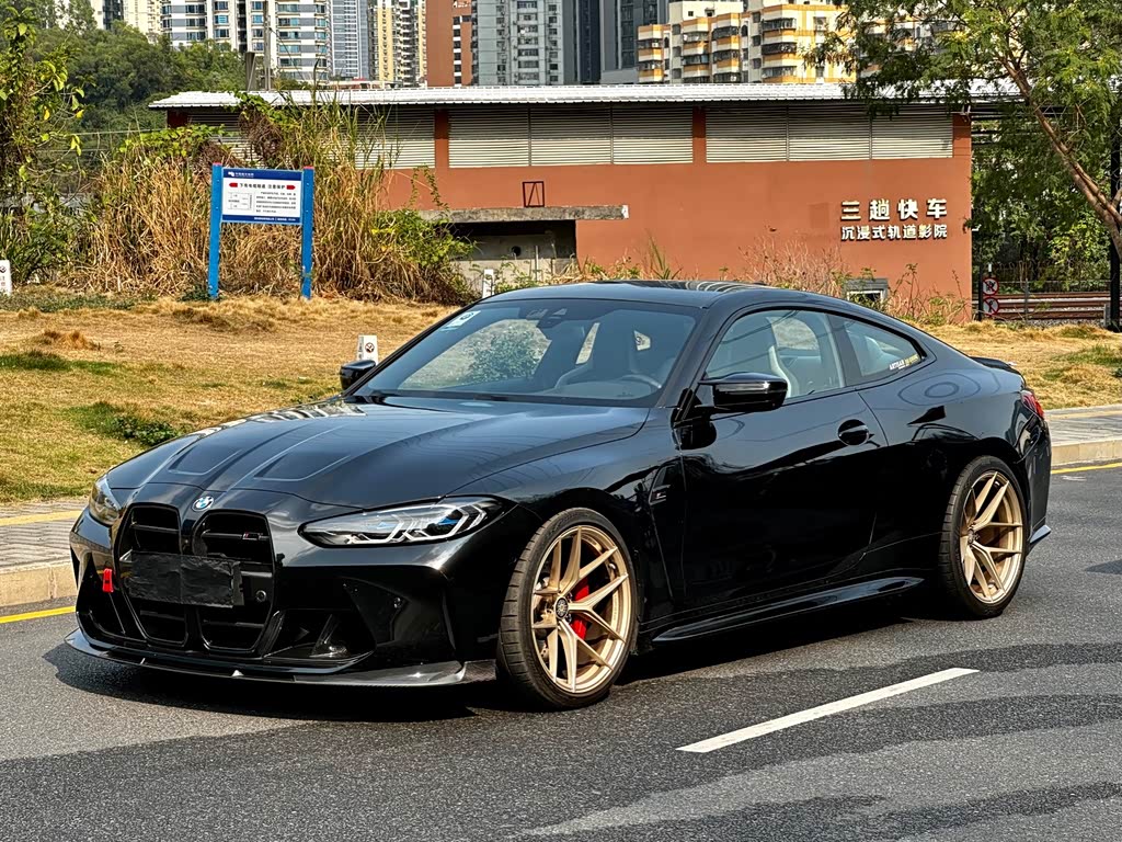 BMW M4