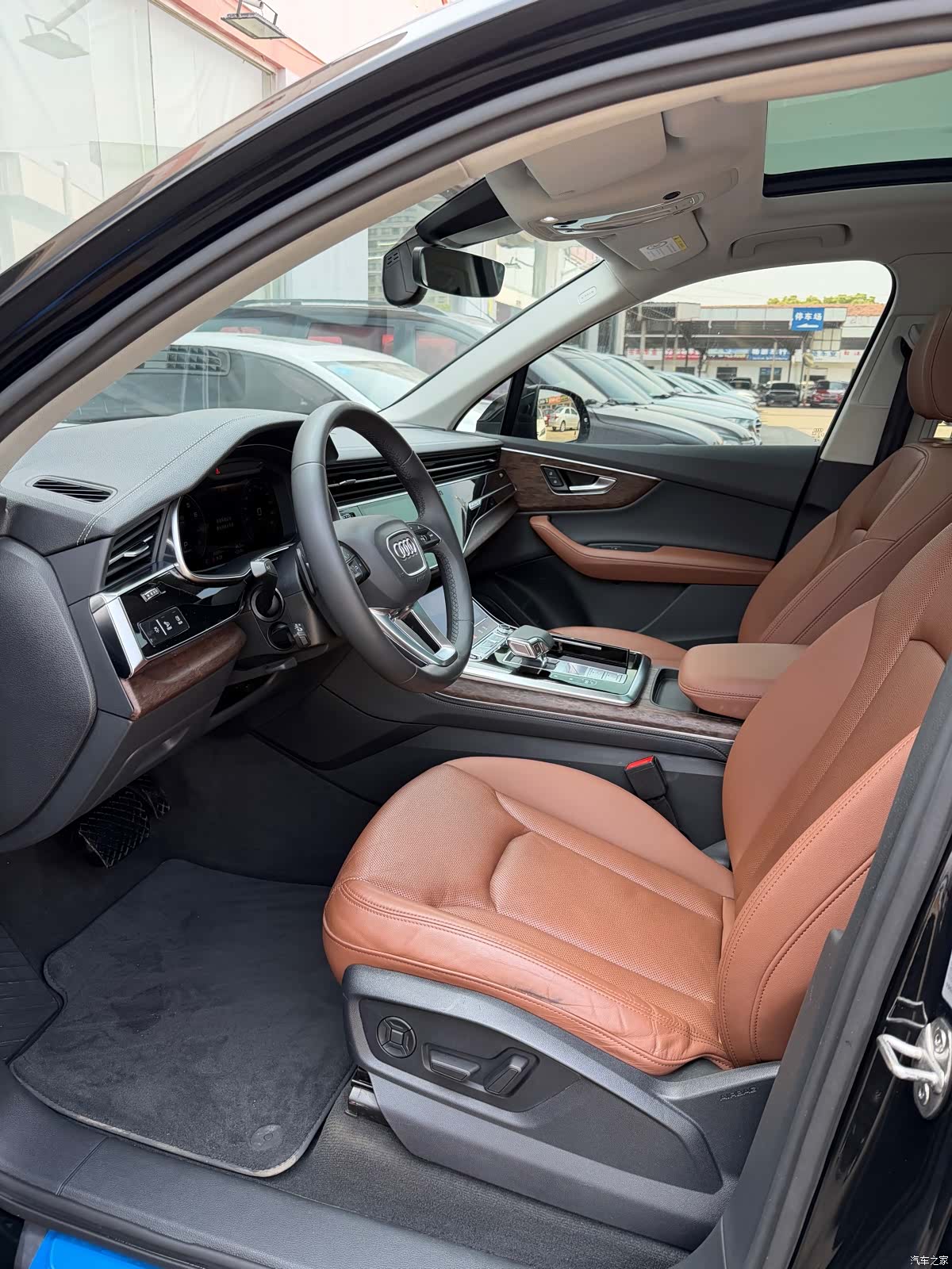 Audi Q7, 2023 3