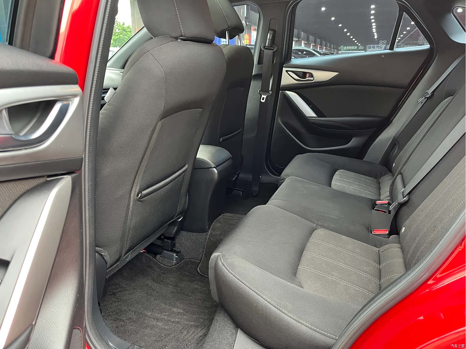 Mazda CX-4, 2020 12