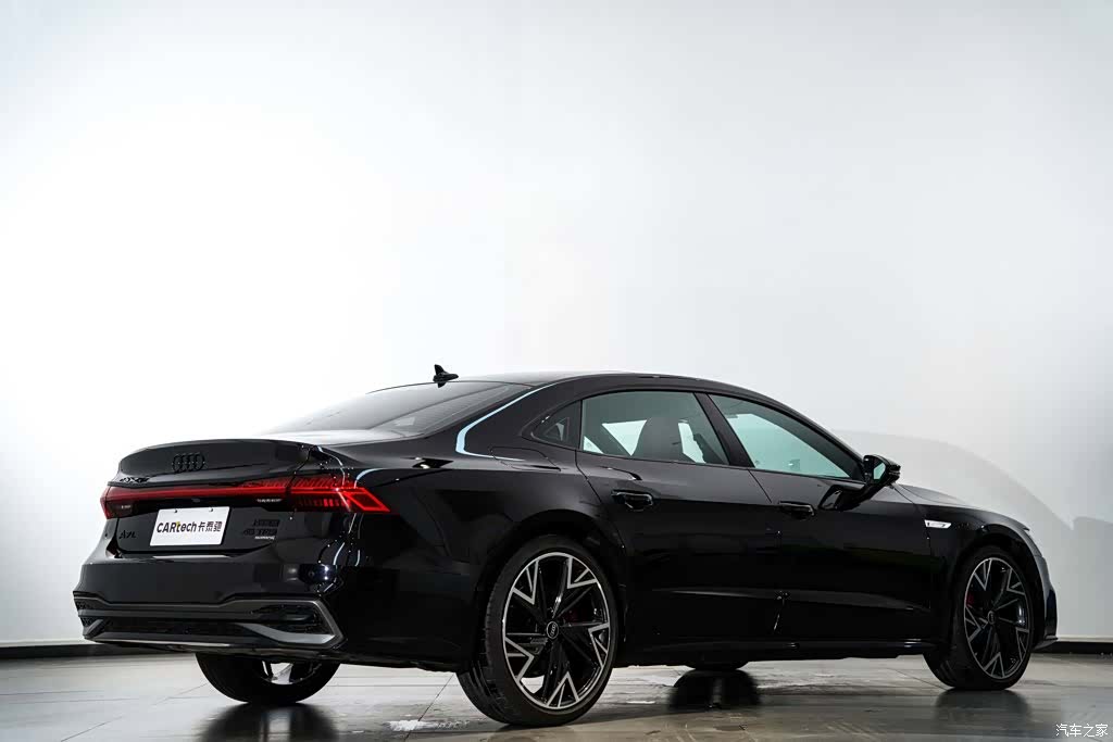 Audi A7L, 2024 6