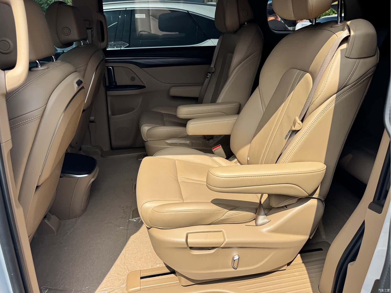 Buick GL8, 2021 7
