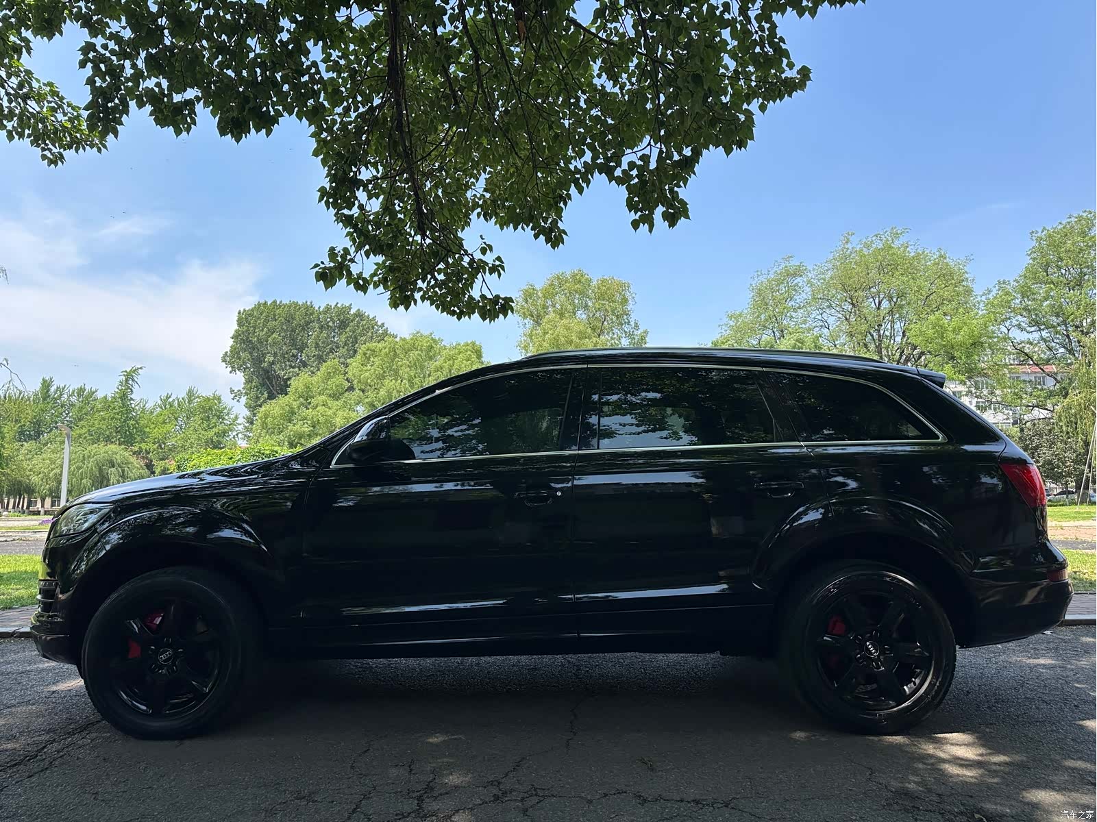 Audi Q7, 2013 9
