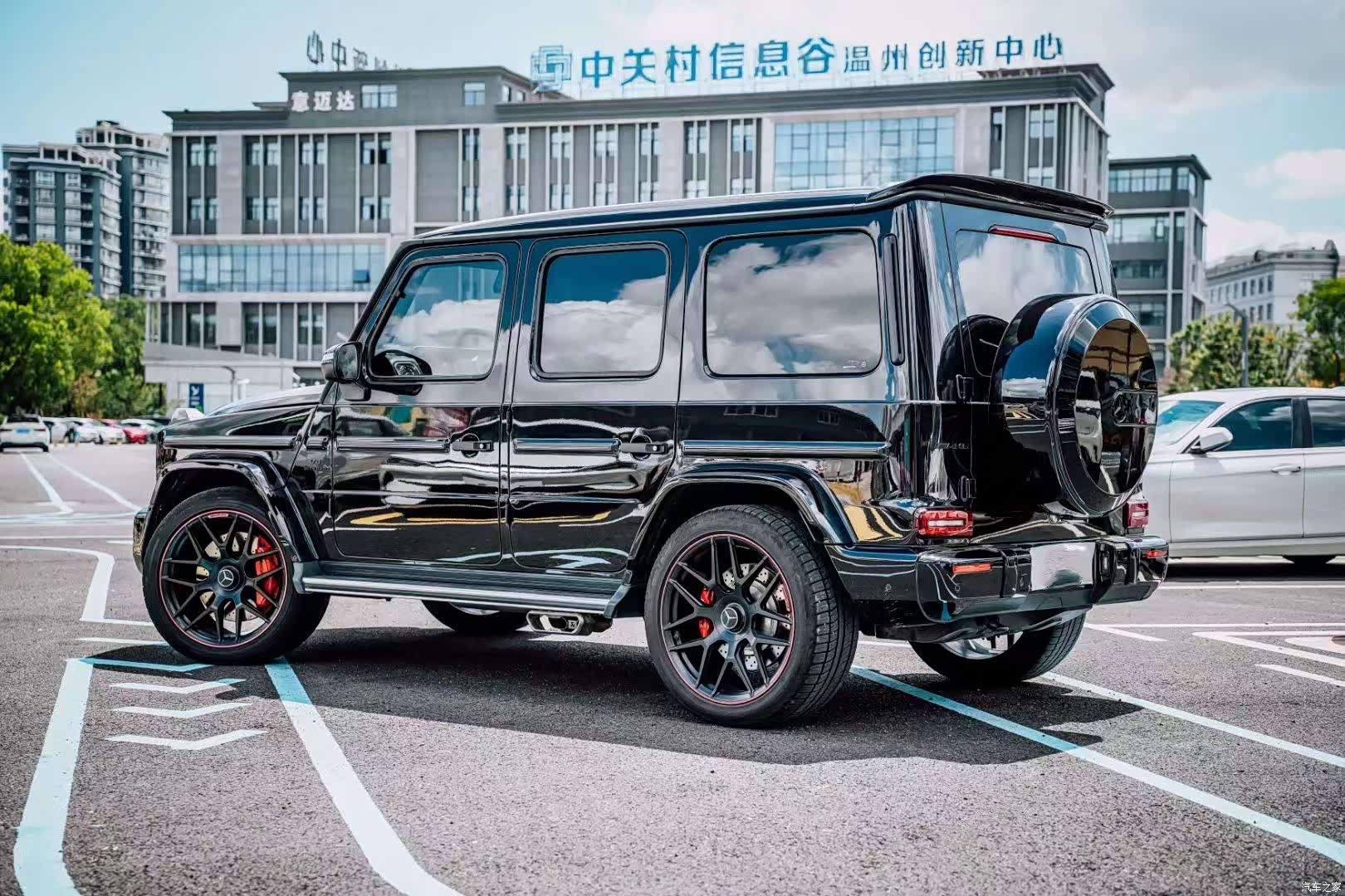 Mercedes-Benz G-Class, 2023 все фото