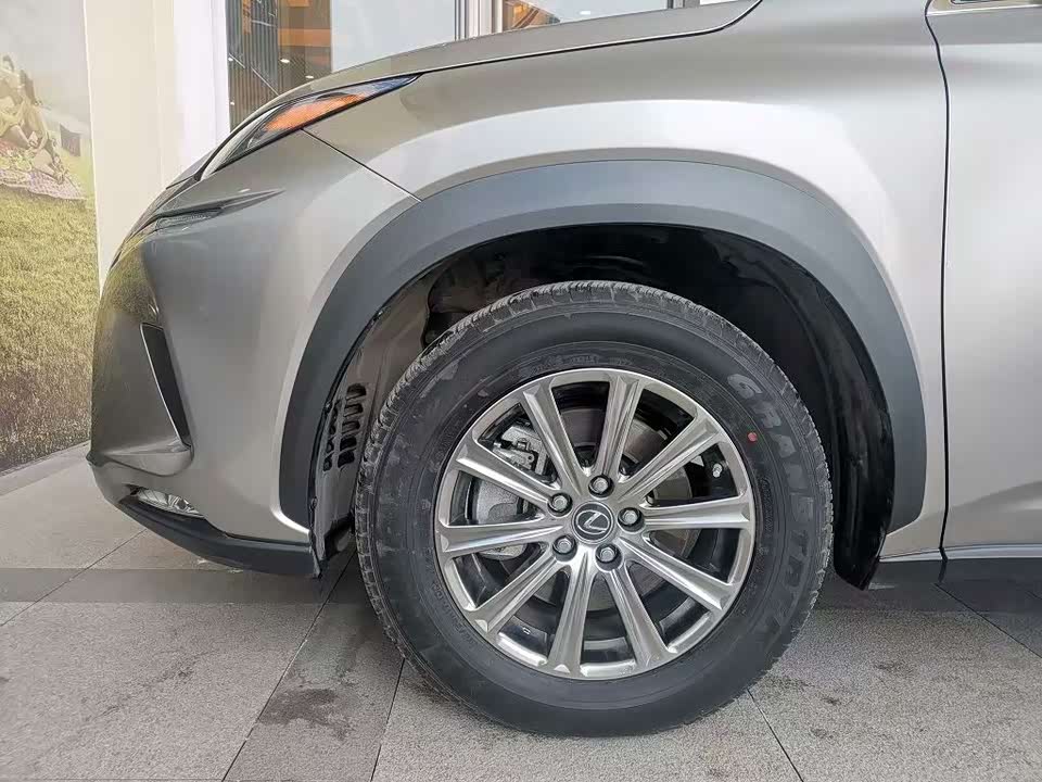 Lexus NX Lexus NX