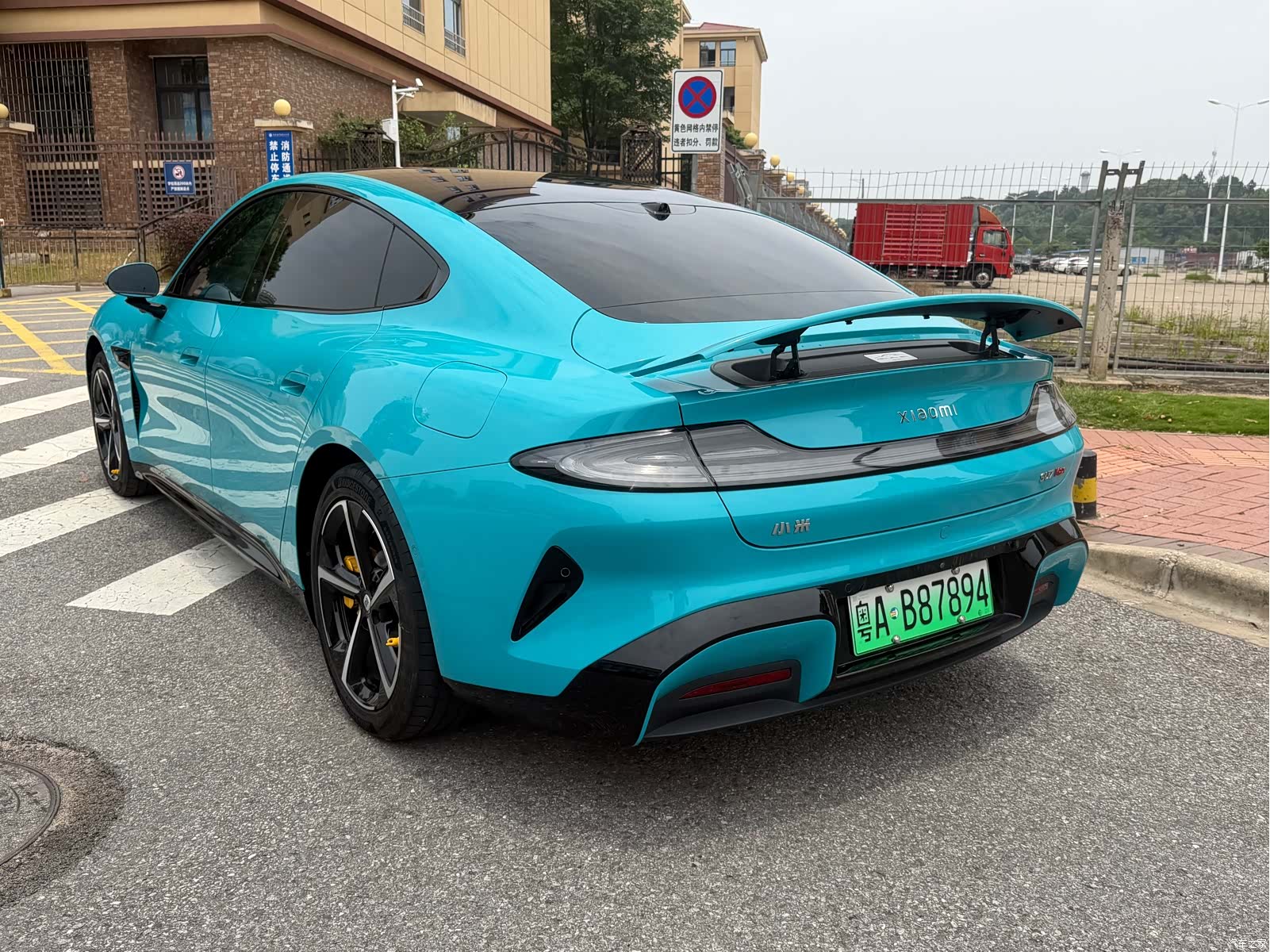 Xiaomi SU7, 2025 все фото