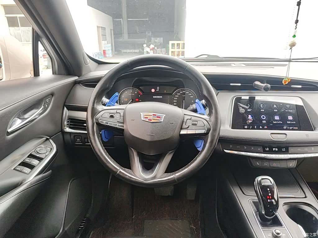 Cadillac XT4, 2020 11