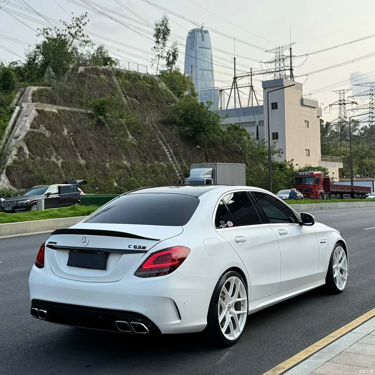Mercedes-Benz C-Class, 2016 8