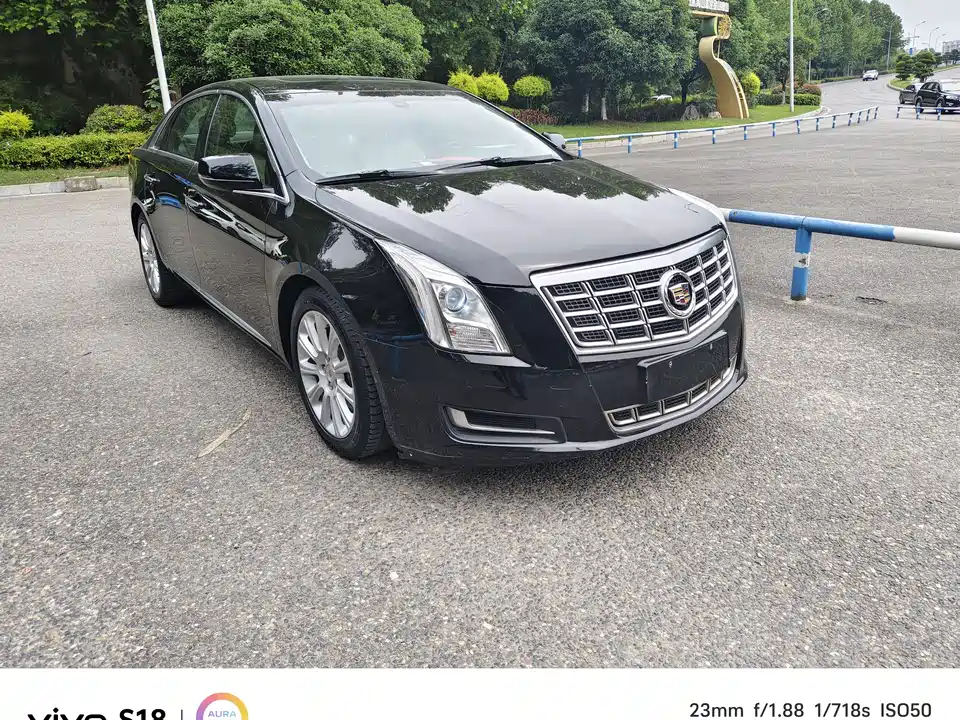 Cadillac XTS