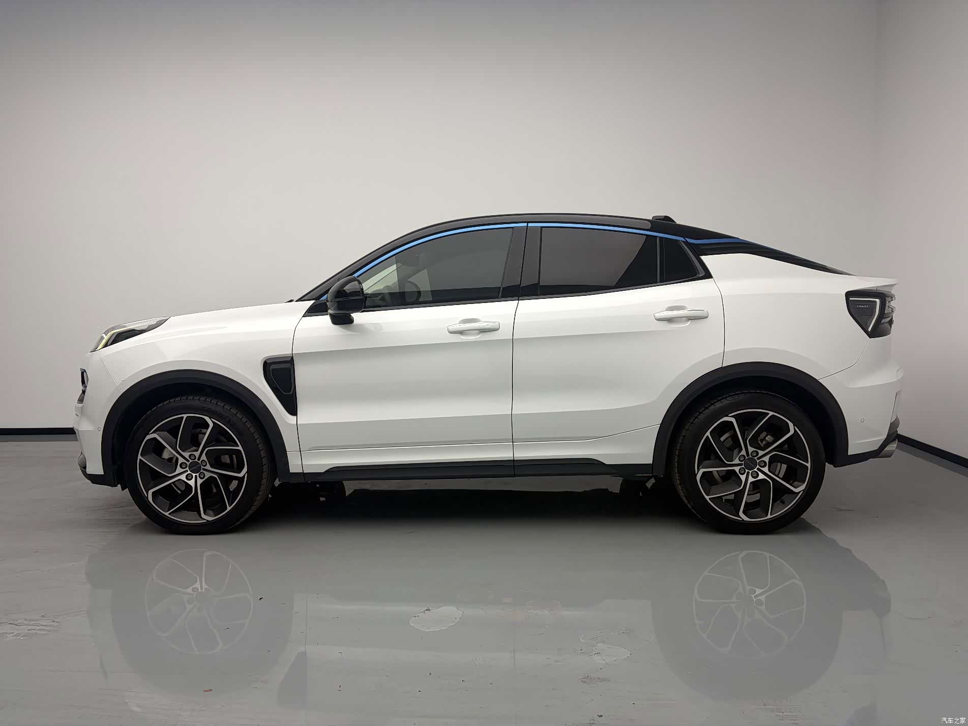 Lynk & Co 02, 2021 8