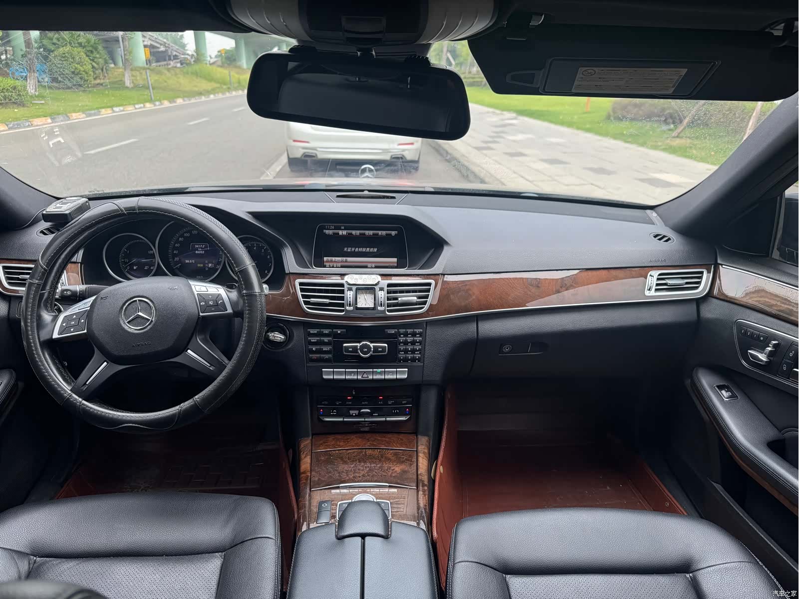 Mercedes-Benz E-Class, 2014 все фото