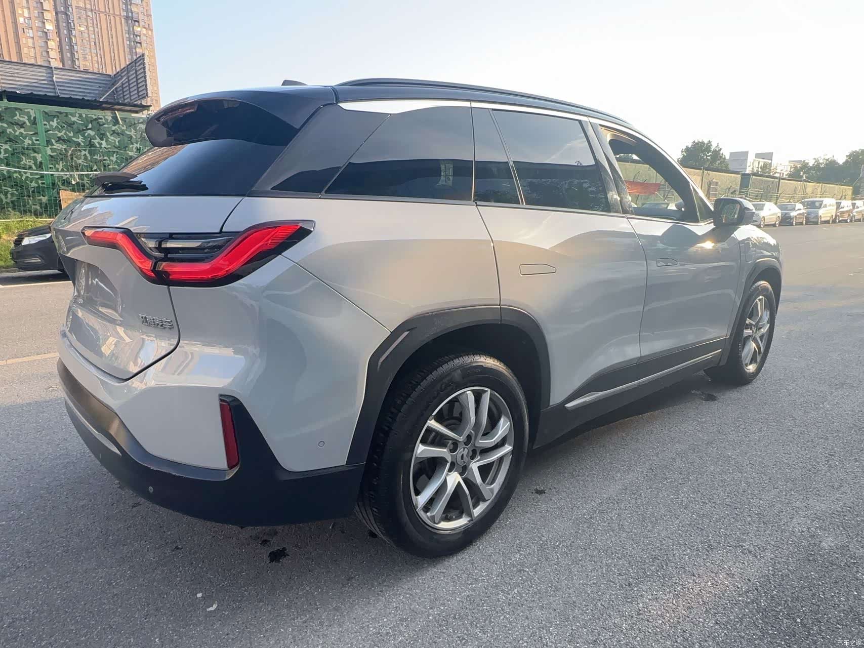 NIO ES6, 2022 9
