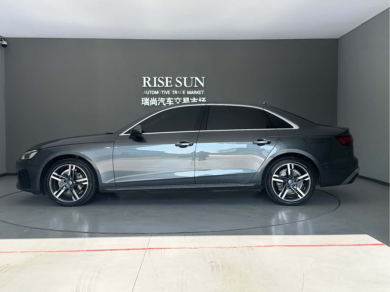 Audi A4L, 2020 15