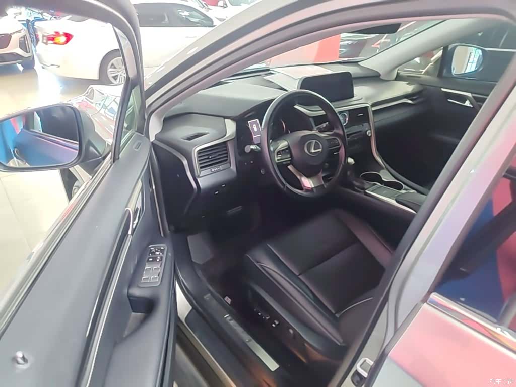 Lexus RX, 2022 16