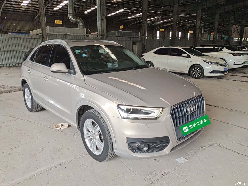 Audi Q3, 2015 4
