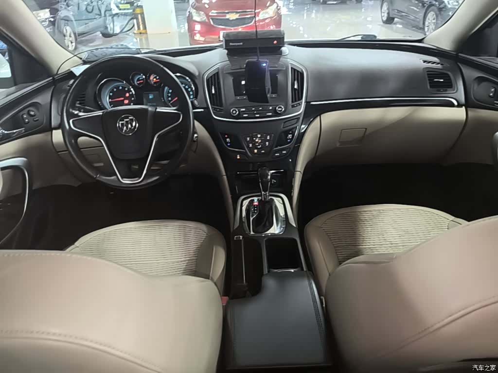 Buick Regal, 2015 10