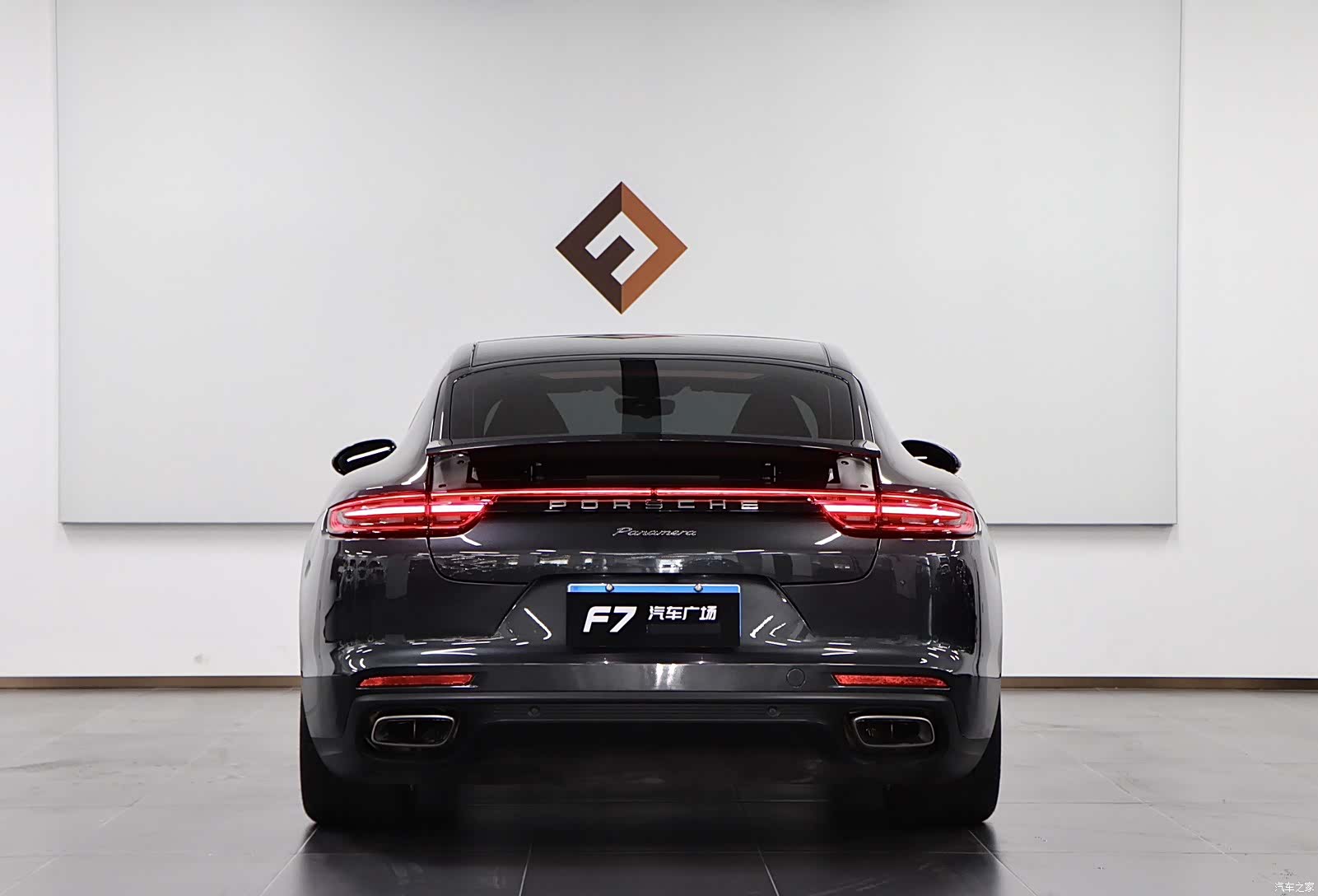 Porsche Panamera, 2019 все фото
