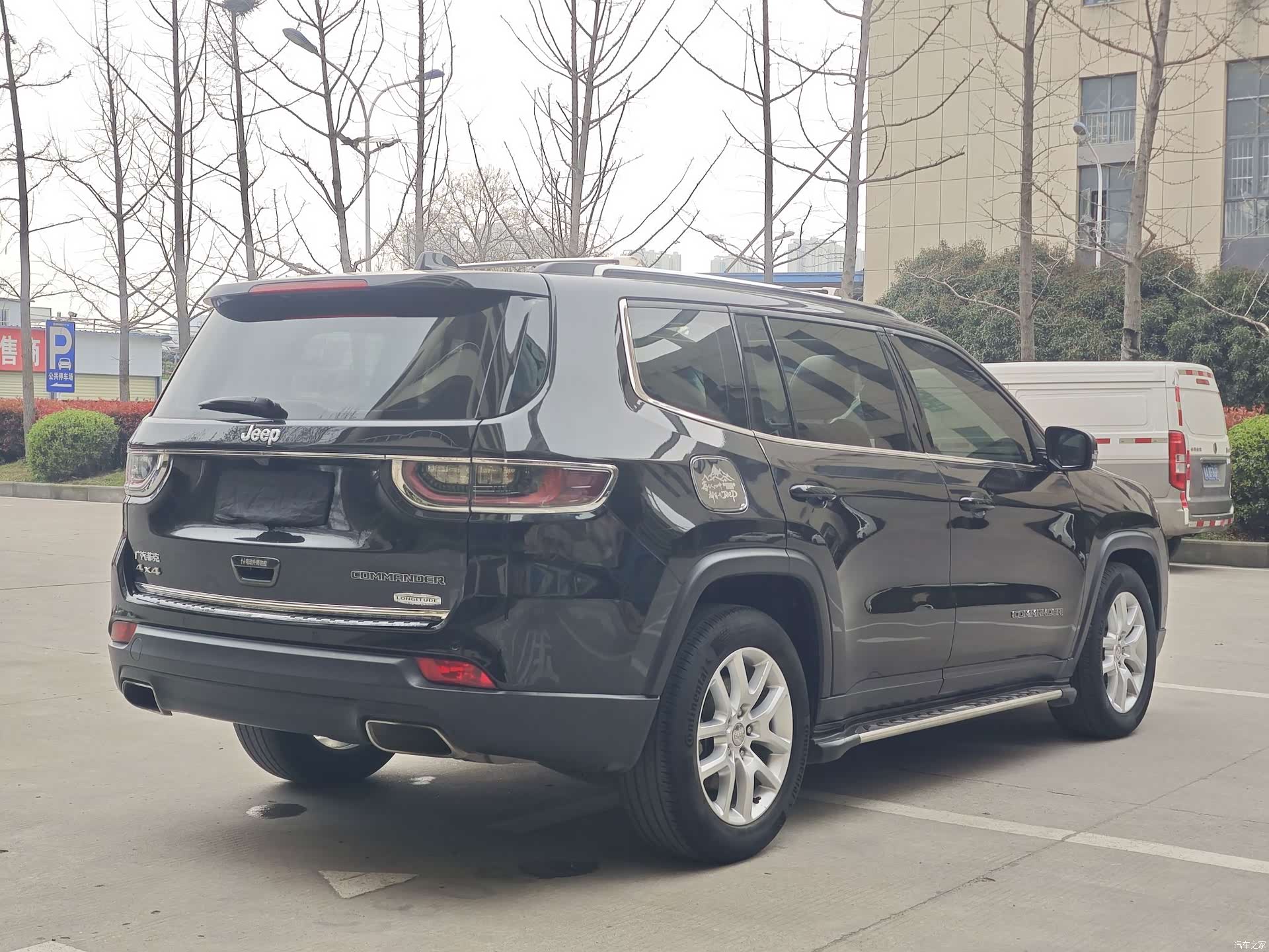Jeep V, 2019 4