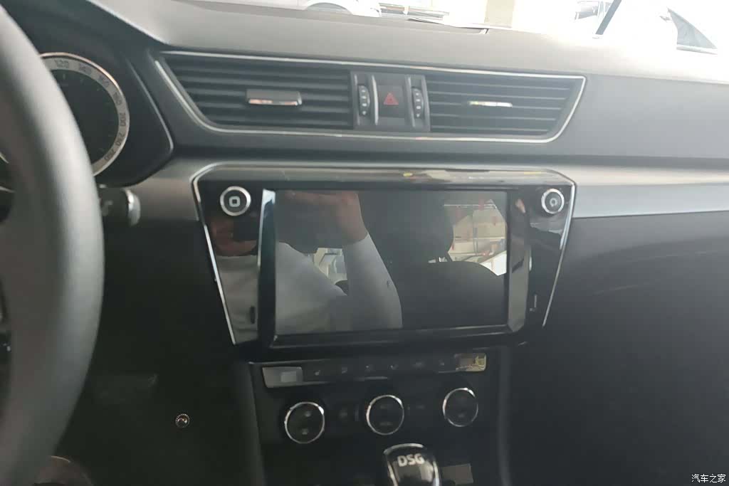 Skoda Superb, 2018 13