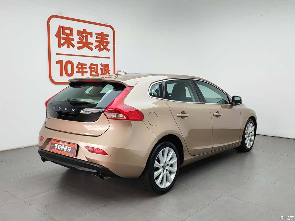 Volvo V40, 2015 2