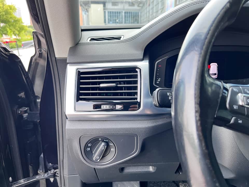 Volkswagen Tourang Volkswagen Tourang