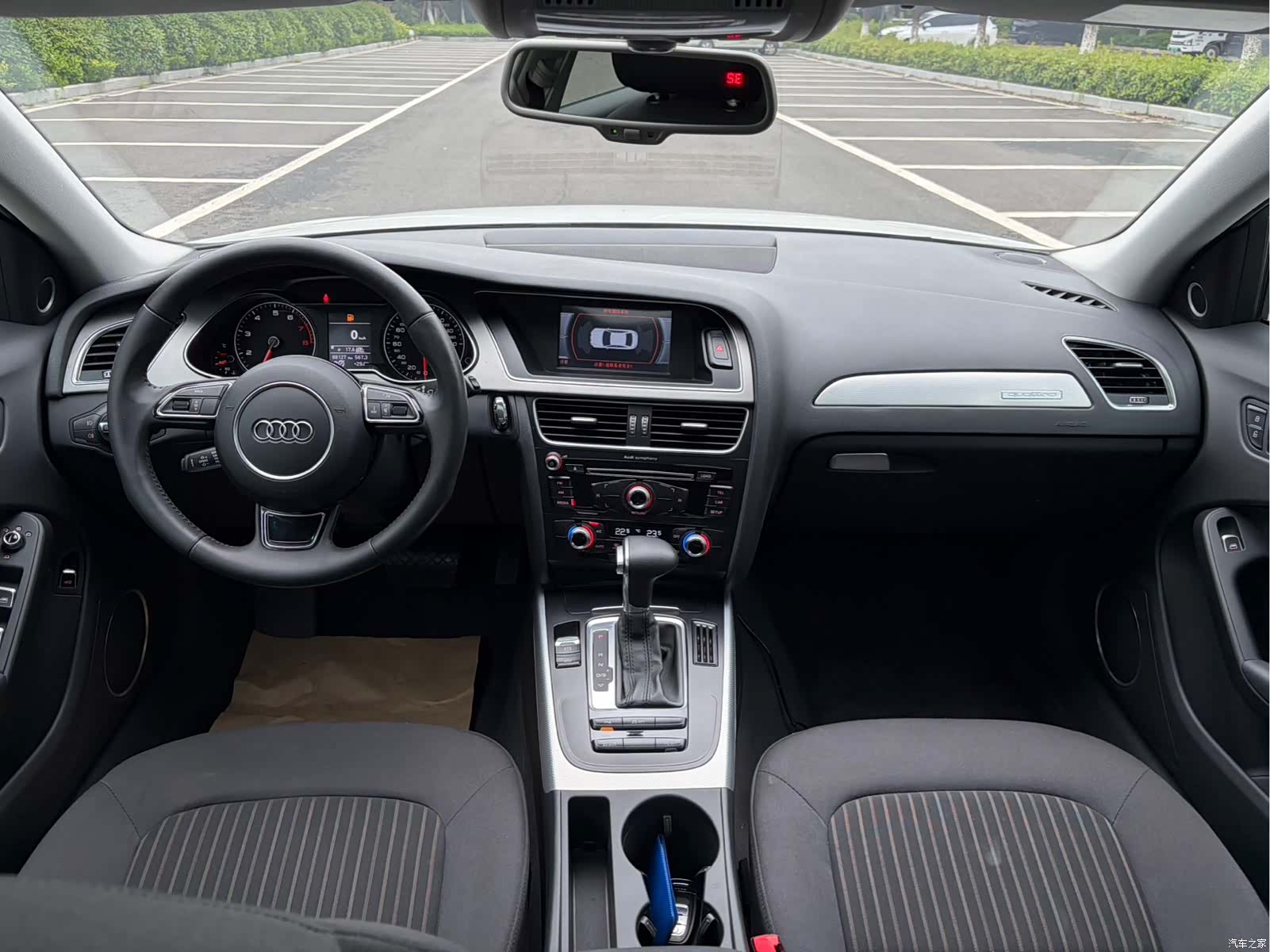 Audi A4L, 2016 6