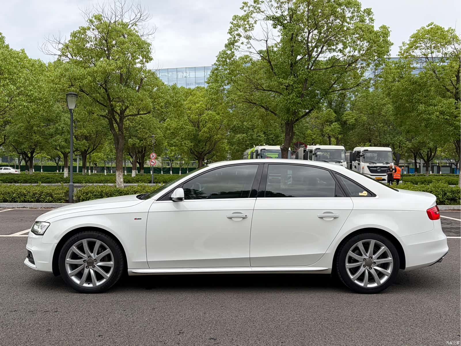 Audi A4L, 2016 8