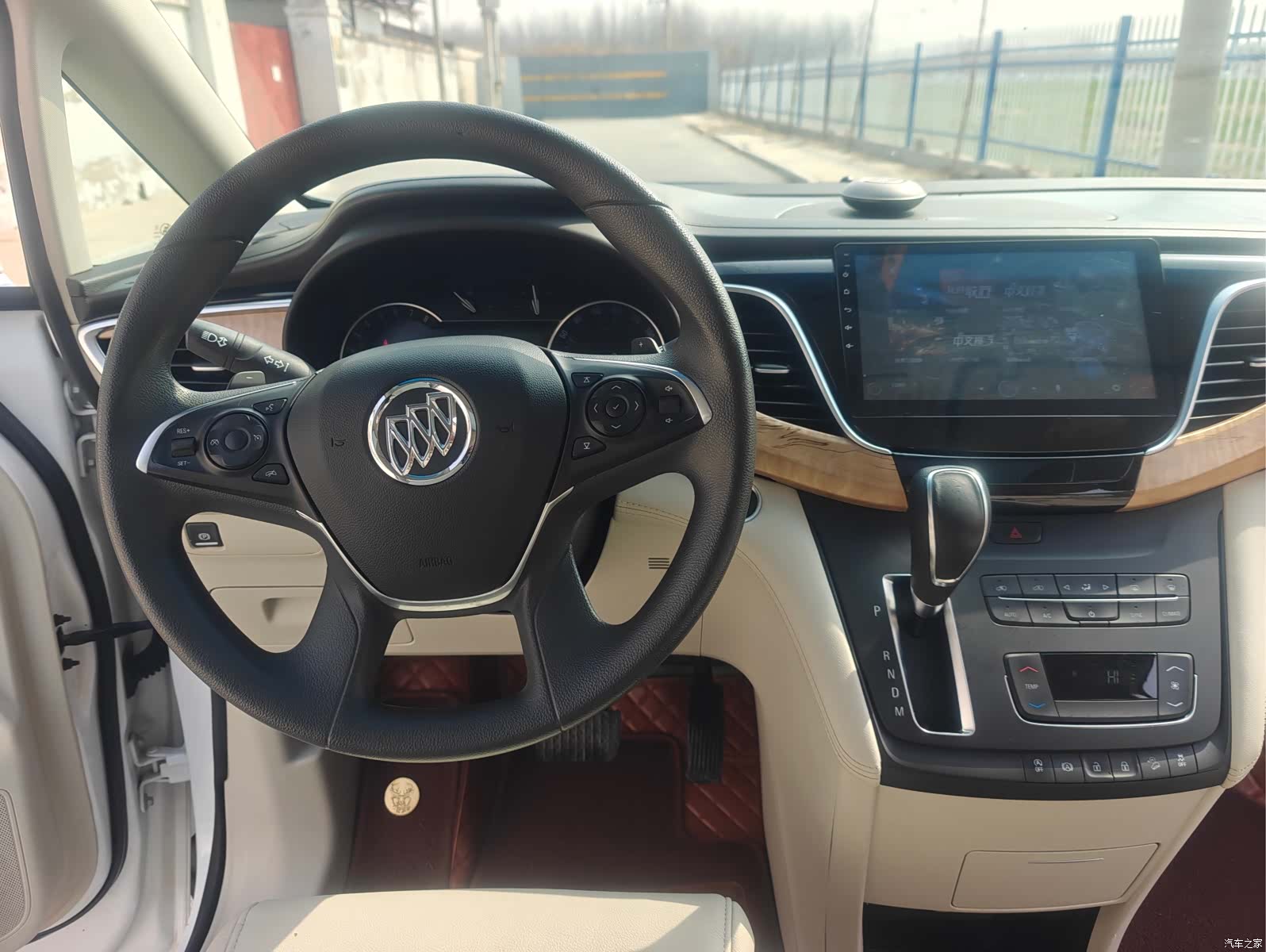 Buick GL8, 2018 10