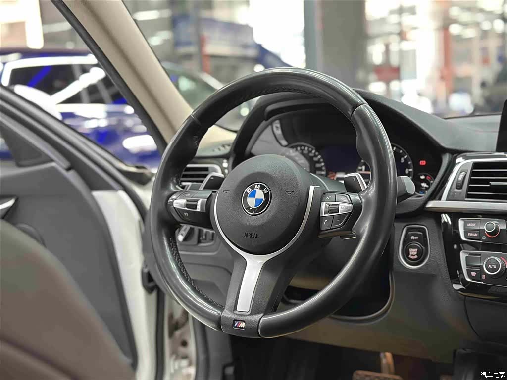 BMW 3 Series, 2019 10