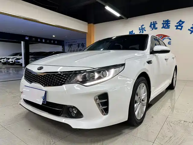 Kia K5 2017 — купить из Китая под заказ
