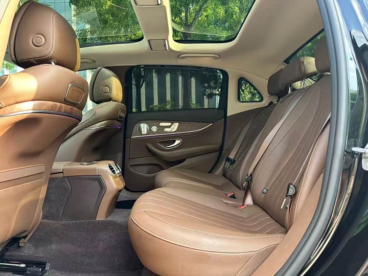 Mercedes-Benz E-Class, 2020 года фото 14