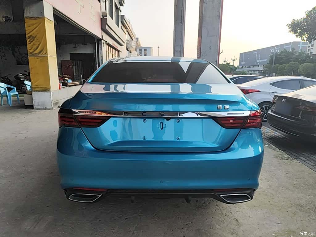 Geely Binray, 2022 6