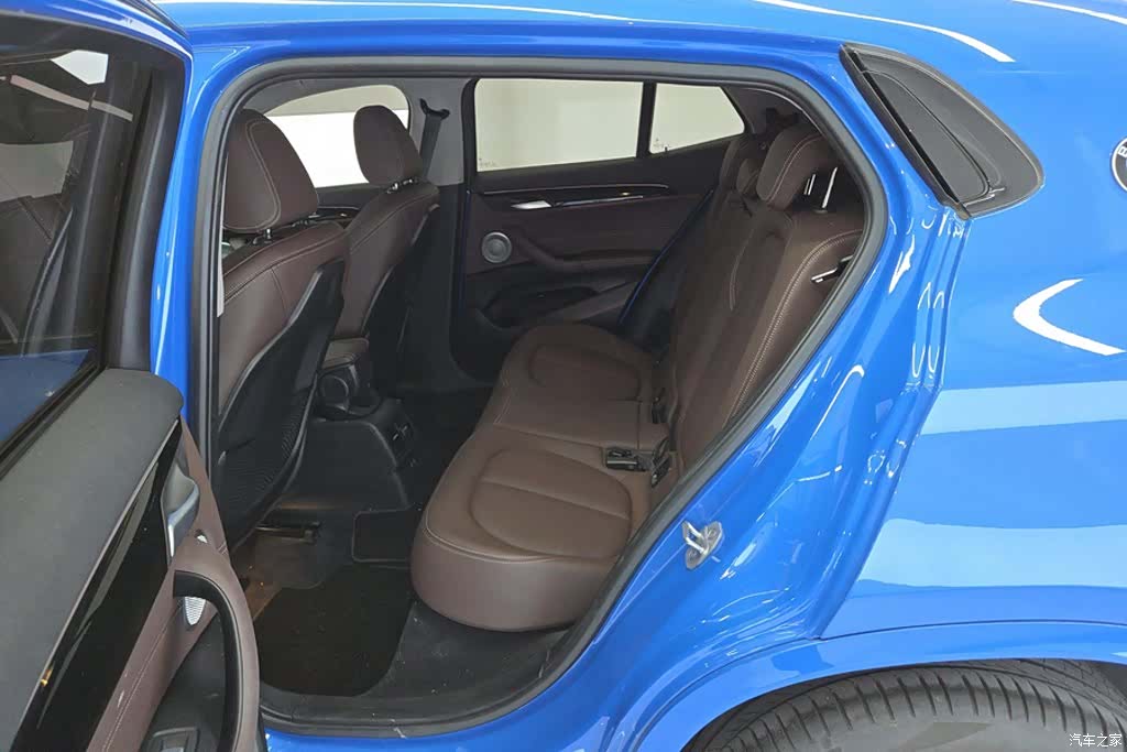 BMW X2, 2023 11