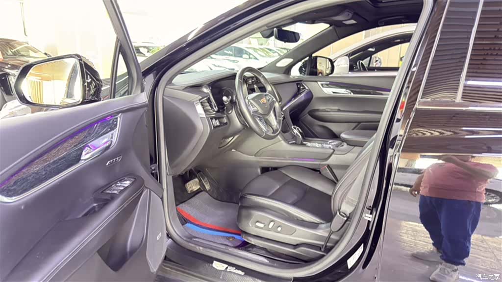 Cadillac XT5, 2021 13