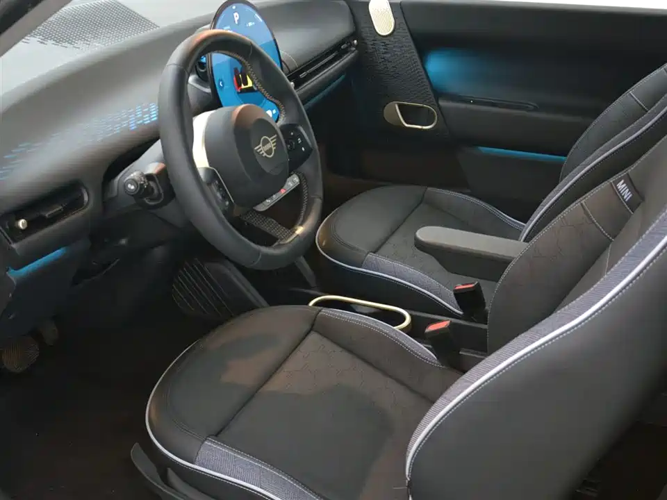 MINI Electric COOPER