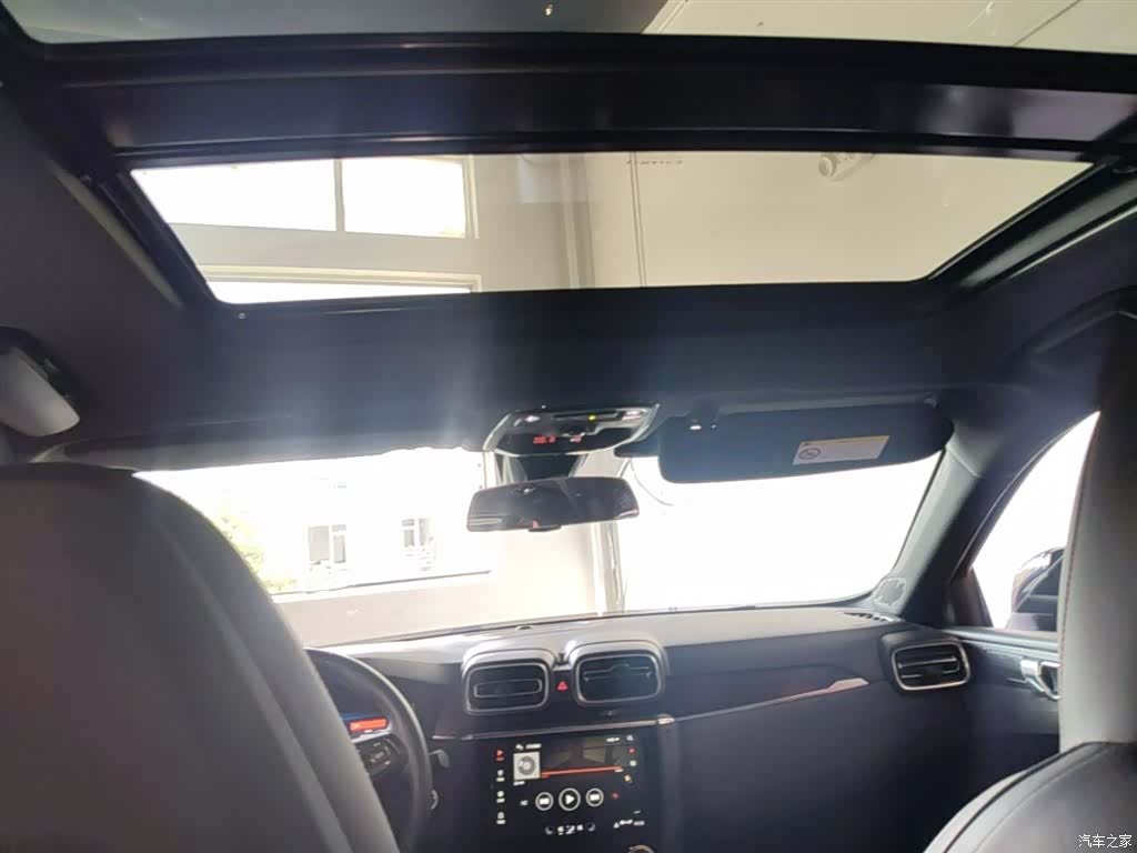 Lynk & Co 01, 2019 18